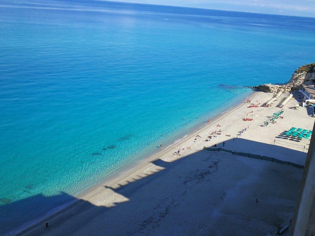 Isola Bella Sea-View Apartment Tropea Exteriér fotografie