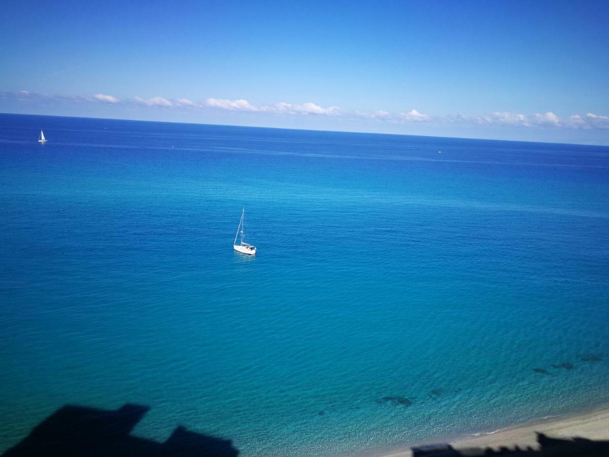 Isola Bella Sea-View Apartment Tropea Exteriér fotografie